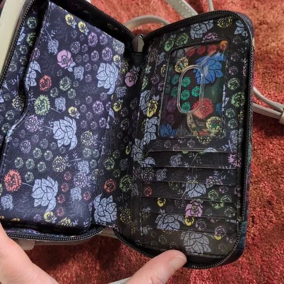 Marc by Marc Jacobs Disney purse - Picture 9 of 10